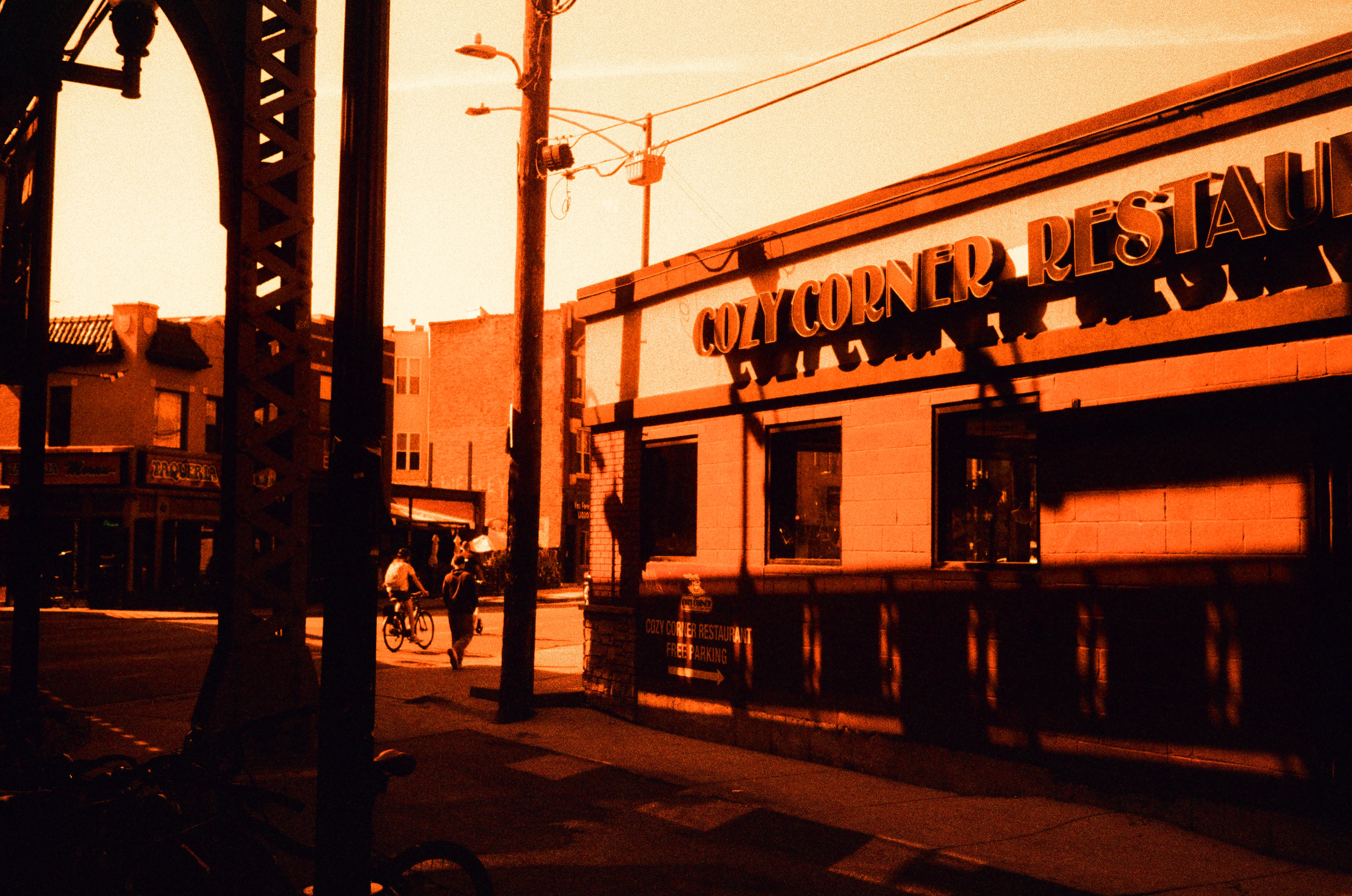 Harman Red 125 - 35mm