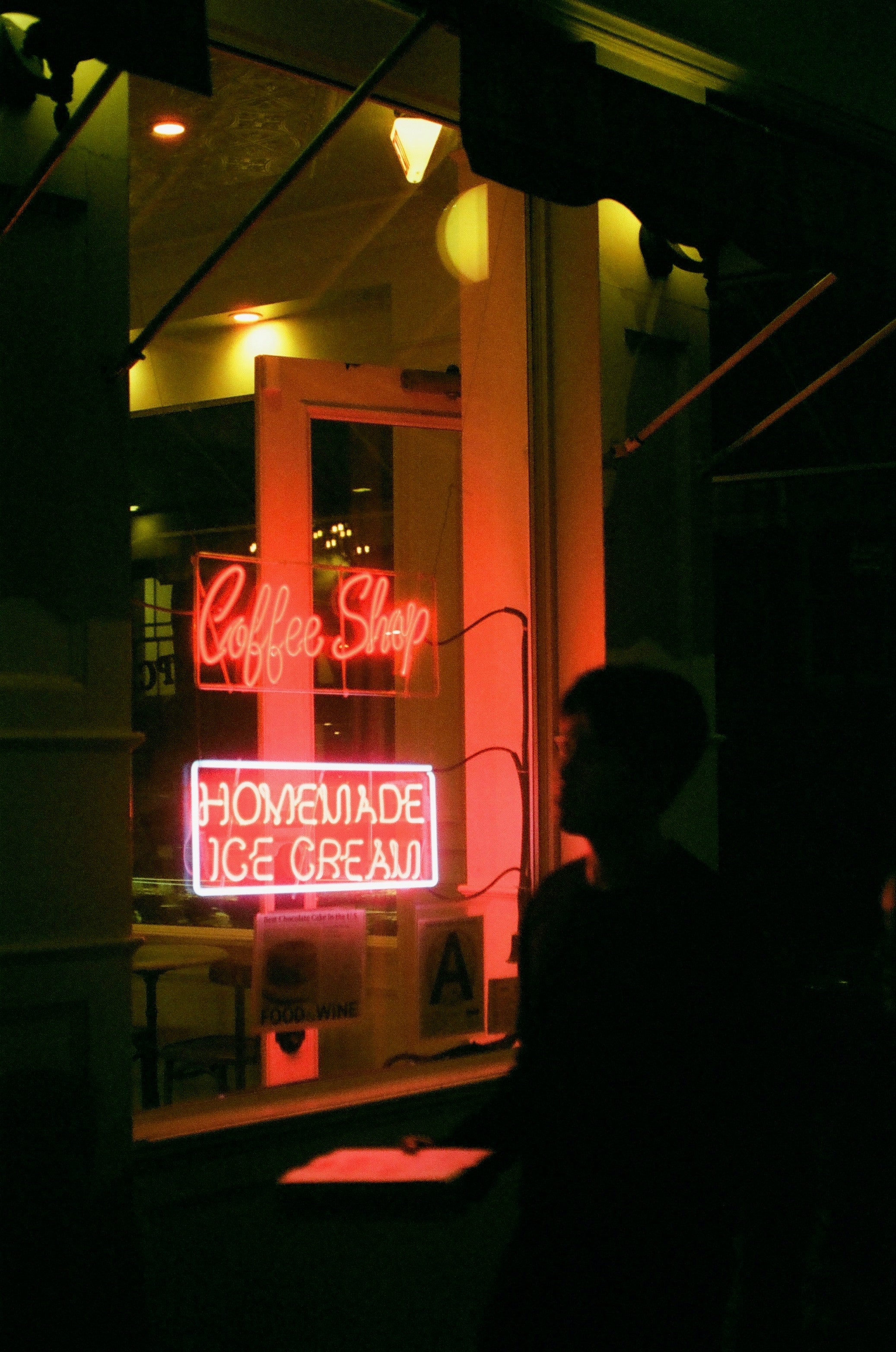 Cinestill 400D - 120