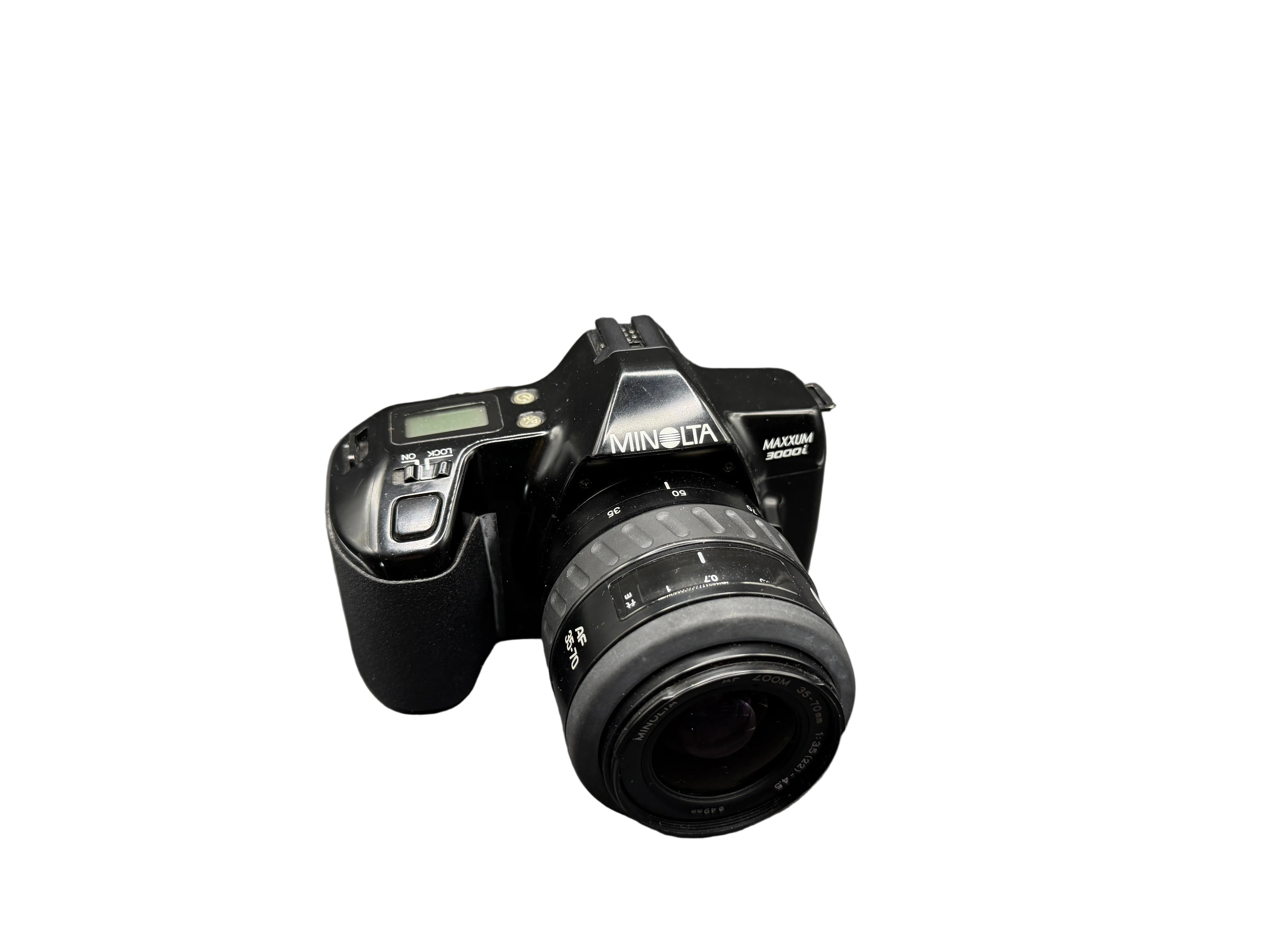 Minolta Maxxum 3000i w/ 35-70 lens
